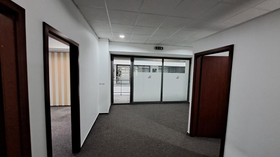 SPATIU BIROU- CLADIRE BIROURI PREMIUM- COSTURILE UTILITATILOR SUNT INCLUSE - 21