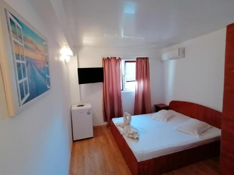 Vând Vilă în Eforie Nord - 2