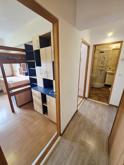 Apartament 3 camere, 2 băi cu geam, balcon generos – Republicii - 24