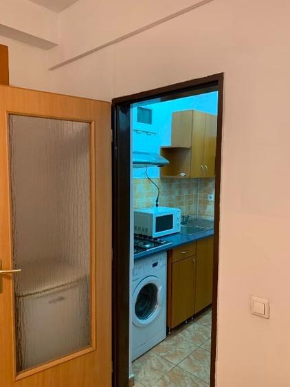Dau &icirc;n chirie ap. cu o cameră pe Teodor Mihali - 10