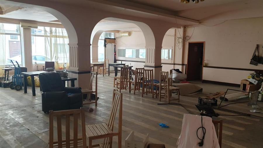 Spatiu comercial 333 mp, vitrina stradala 18 m, GARII - 7