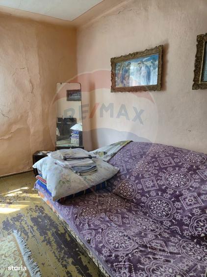 Casa / Vila cu 4 camere de vanzare - 6