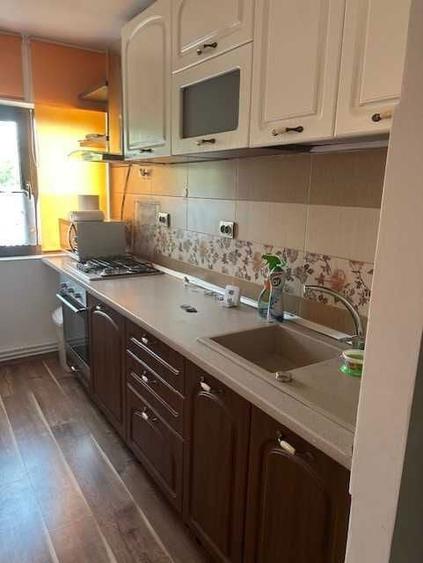 Inchiriez apartament 2 camere Dna Ghica - 1