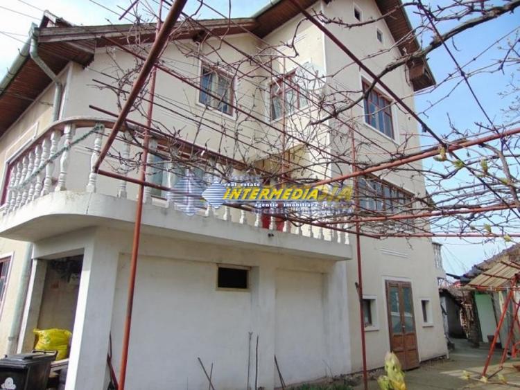 CASA 6 CAMERE I DE VANZARE I CENTRU I PRETABILA CABINETE, GRADINITA , BIROURI I - 3