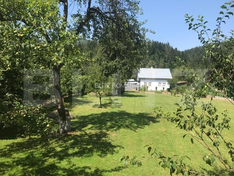 Casa si teren 1748mp, Sucevita