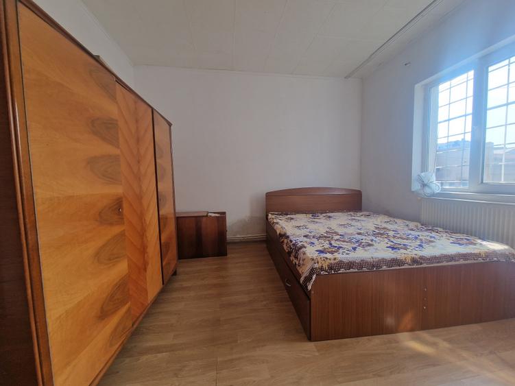 Trocadero - Casa 6 camere constructie caramida, deschidere la doua strazi - 6