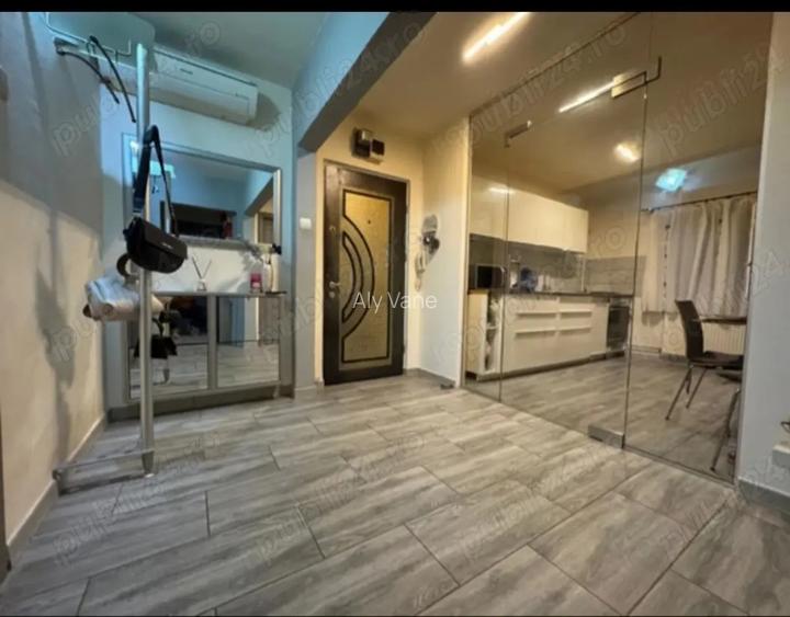 Propietar vand apartament 3 camere decomandat, confort 1 Propietar vand apartament 3 camere decomandat, confort 1