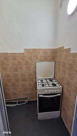 Garsonieră în Baza 3