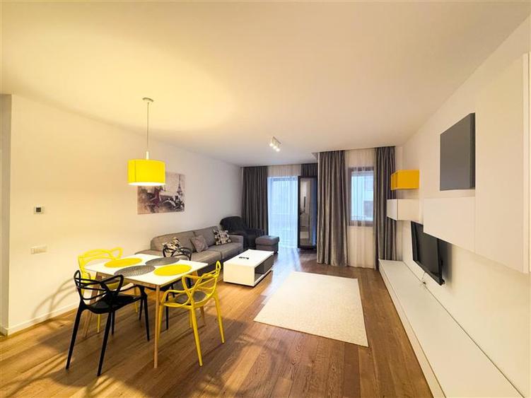 Apartament cu 2 camere semidecomandat, mobilat în Herăstrău