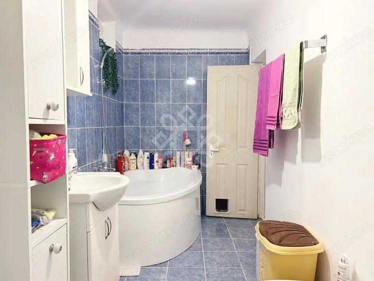 Casă cu 2 camere cu Teren 226 Mp în Iosia