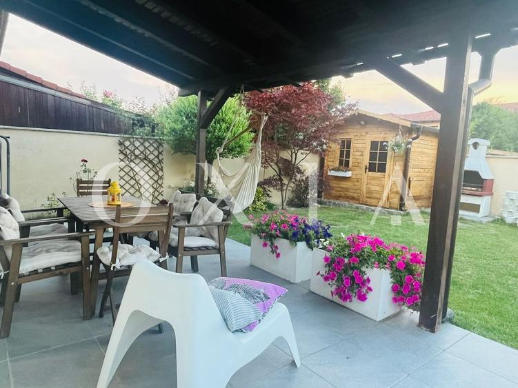 Duplex cu 5 camere cu Canalizare în Dumbrăvița