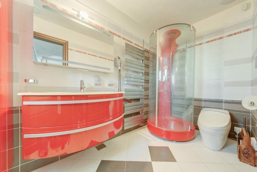 Penthouse cu 6 camere decomandat în Herăstrău