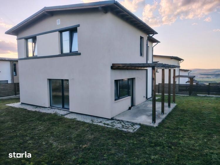 Casă cu 4 camere cu Teren 540 Mp în Apahida