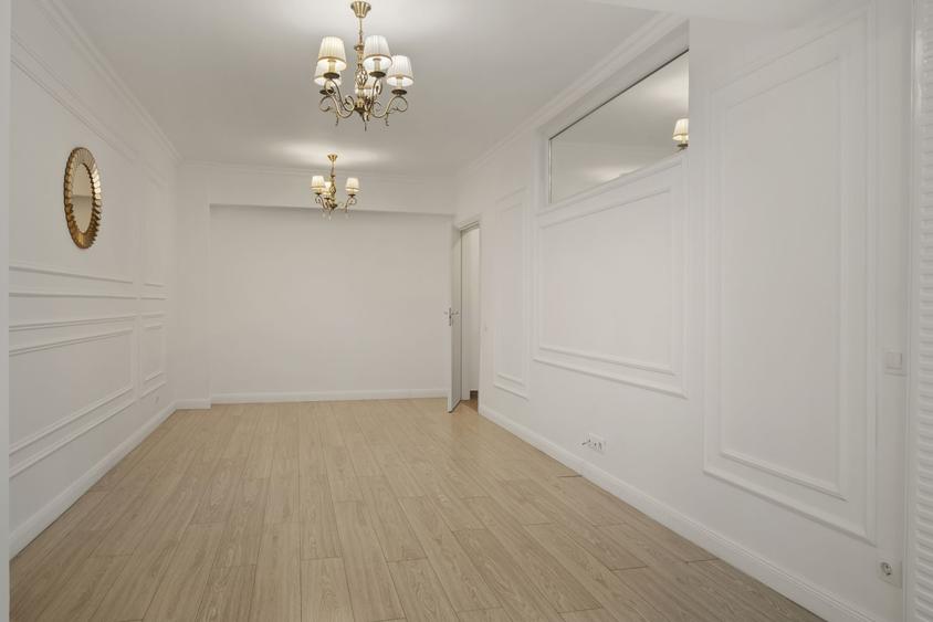 Apartament cu 2 camere decomandat în Moșilor