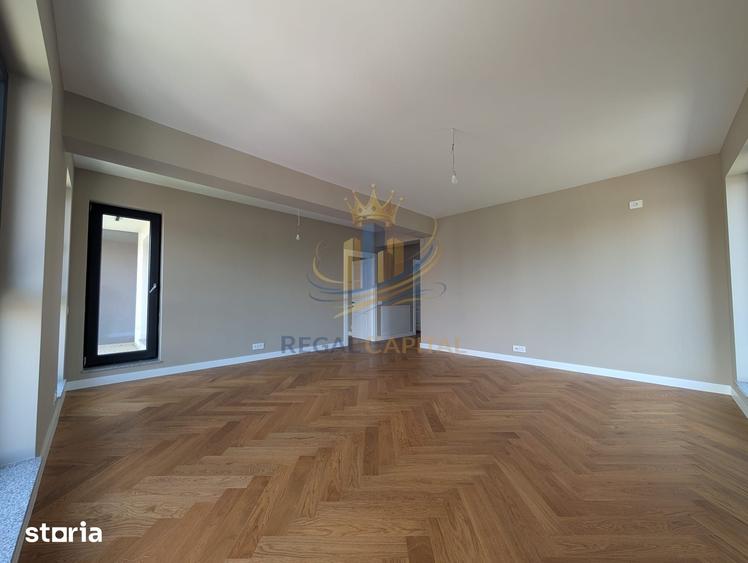 Apartament cu 3 camere decomandat în Băneasa