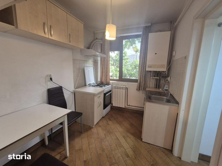 Apartament cu 2 camere semidecomandat în Ultracentral
