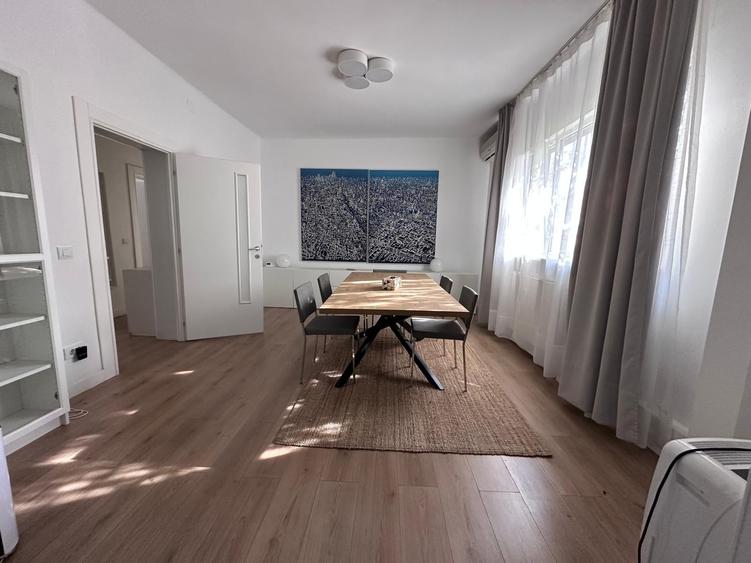 Apartament cu 3 camere în Domenii