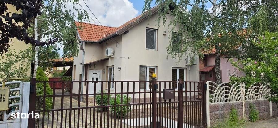 Casă cu 4 camere cu Teren 320 Mp în Dumbrăvița