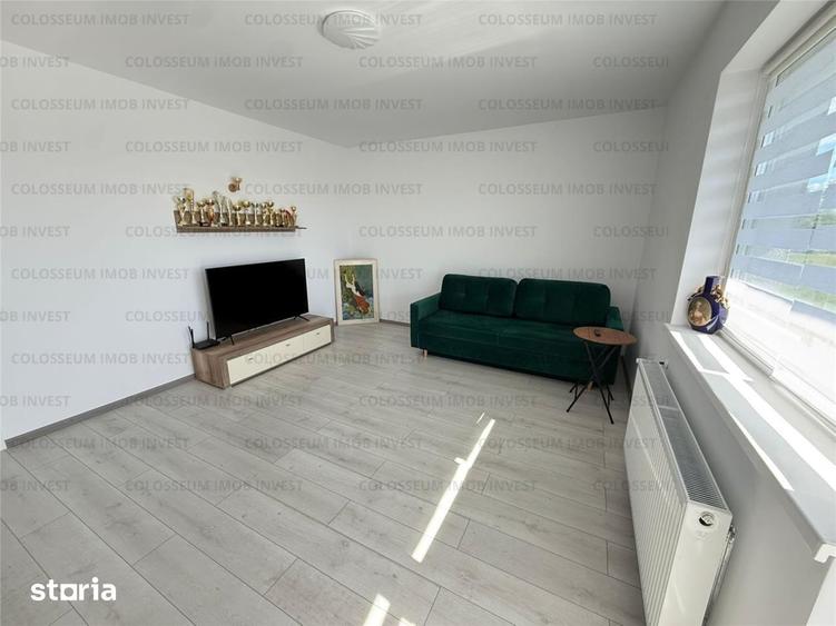 Apartament cu 3 camere decomandat în Tractorul