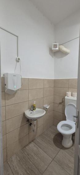 Spațiu industrial, de 1,760 mp, în Mureșeni