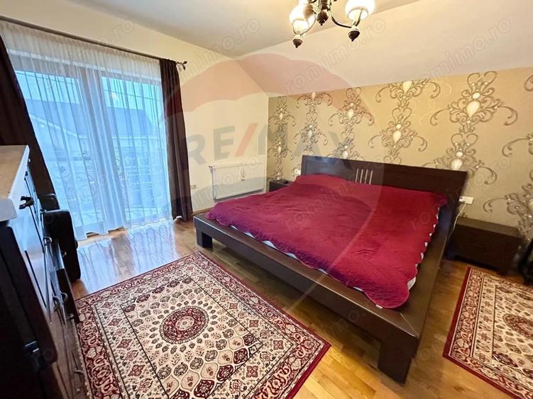 Casă cu 4 camere cu Teren 589 Mp în Sântandrei