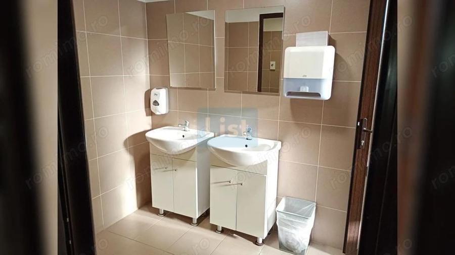Casă cu Teren 978 Mp în Central