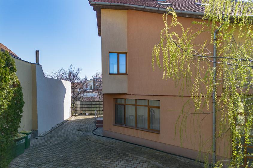 Vilă individuală 7 camere | Teren 947 mp | Ronaț – Timișoara - 2