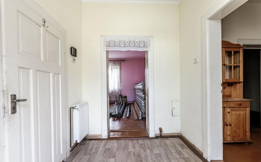 Ocazie Casa de caramida pe strada Plopilor in Vlaicu Comi... - 9