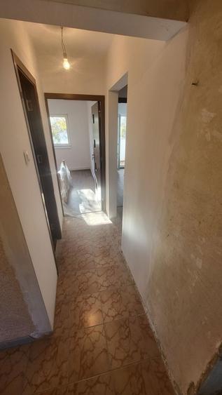 Apartament cu 3 camere decomandat la piata Resita. - 5