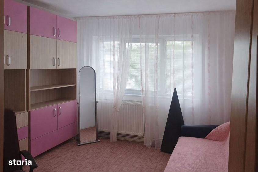 De vanzare apartament 2 camere decomandat Intre Lacuri - 4