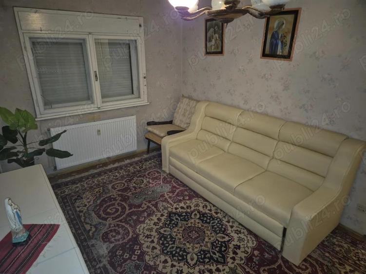 Vanzare Ap. 3 cam. , Zona Vlaicu - Poetului , Et.2 , LA PRET REDUS - 10