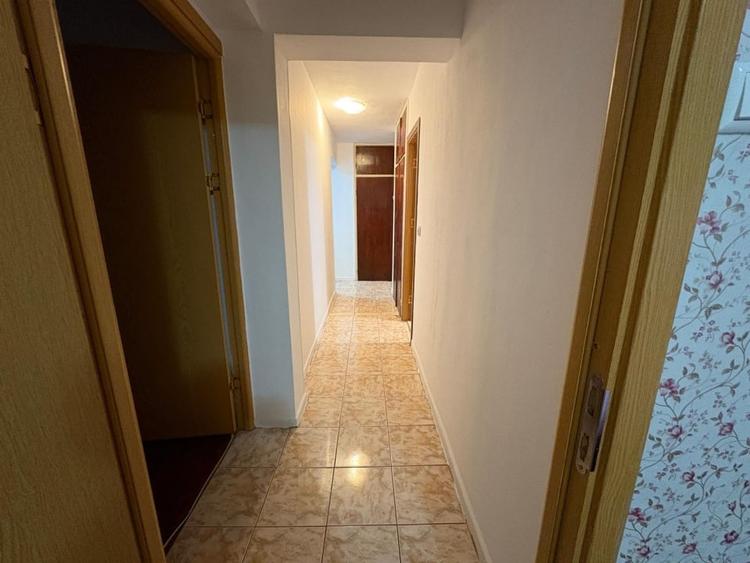 Apartament, 3 camere, decomandat, 78 mp, Calea Bucuresti, Zona Pasajului - 10