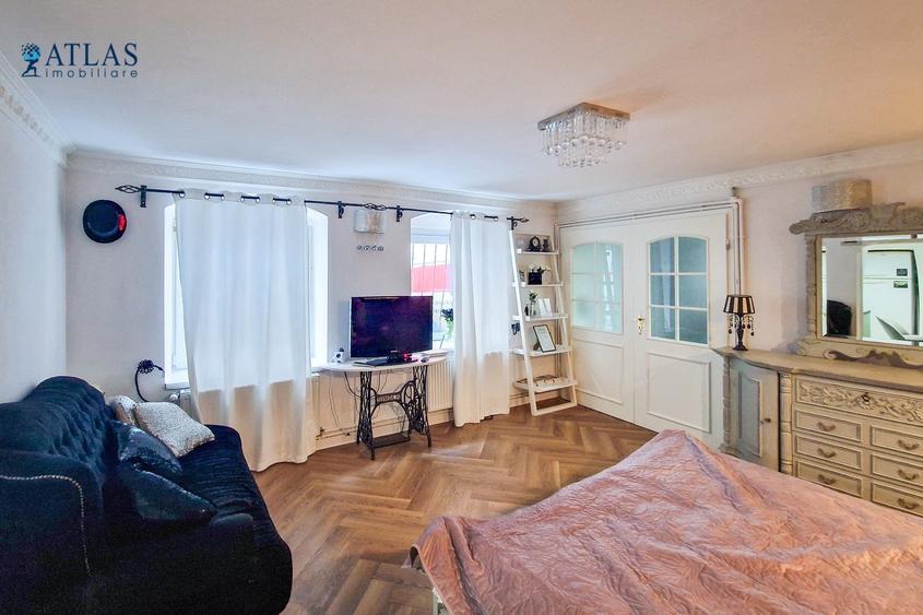 Centrul Istoric, str. Republicii, parter inalt, cochet amenajat, comision 0% - 3