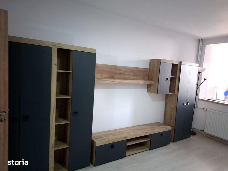 garsoniera Craiovei , RENOVATA / libera , finisaje moderne! - 2