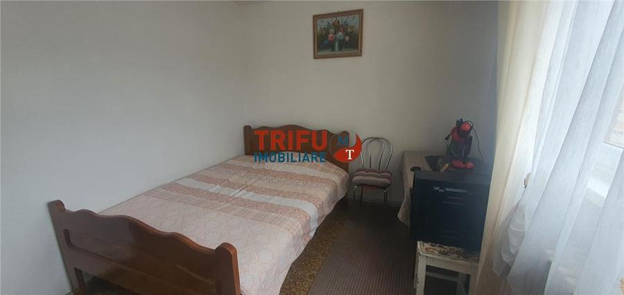 Apartament cu 2 camere semidecomandat în Cetate — fotografia 3