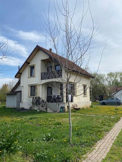 Proprietar inchiriez apartament cu 3 camere - 5