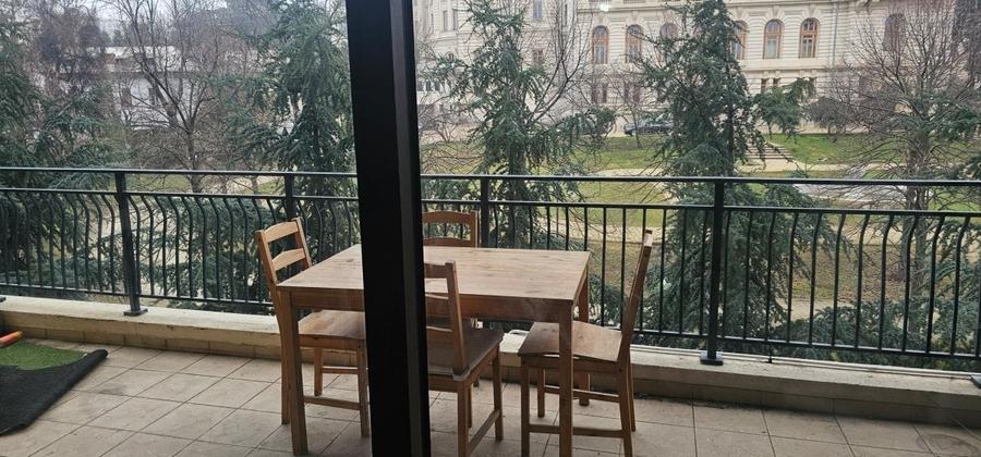 Terasa mare cu vedere catre Gradina Mitropoliei. Unirii 2 camere de vanzare - 10