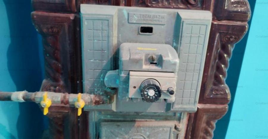 Casa cu 600mp de teren si 13m front stradal, toate utilitati - 2