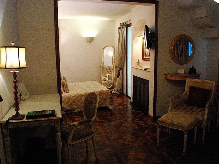 VANZARE CASA VILA - 1