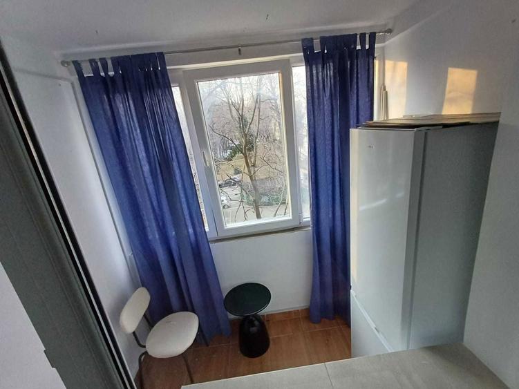 Proprietar inchiriez garsoniera - 6