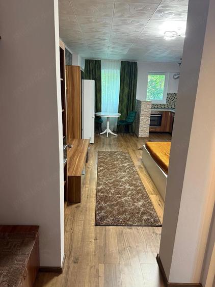 Inchiriez garsoniera langa metrou - 5