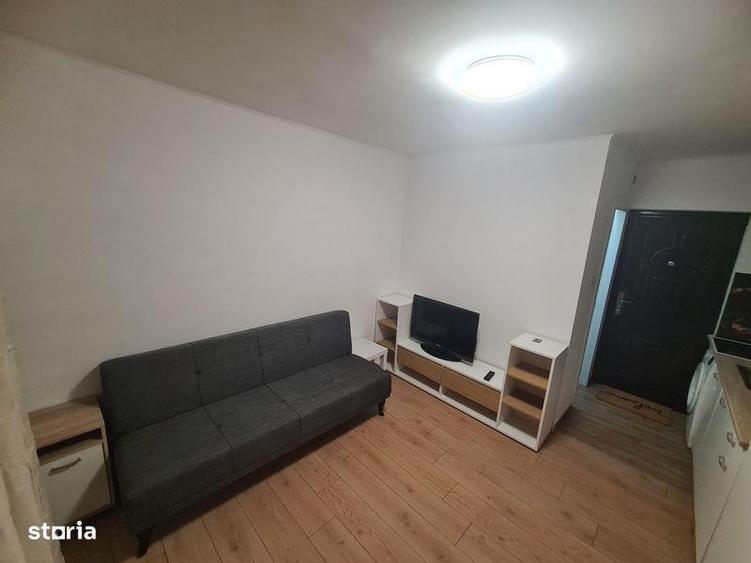 De inchiriat garsoniera strada Cerna - etaj 3 - 220euro - 8