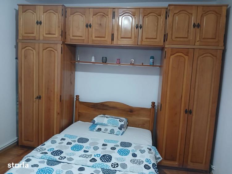 Apartament cu 2 camere, mobilat în Central