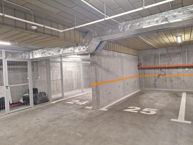 Elegant 4 Room Apartment for Rent 182 sqm 2 parkings - 16