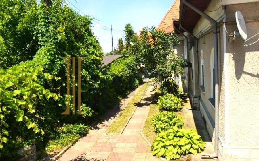 Imobil cu Mare Potential Comercial Calea Domneasca Vizavi de - 1