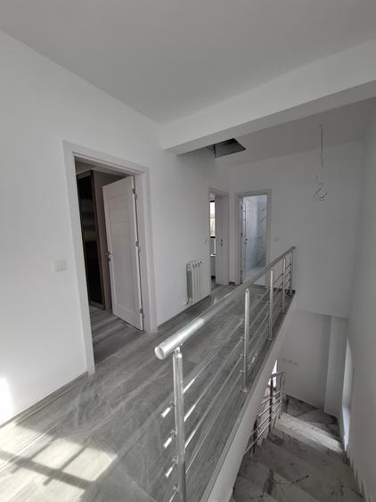 Vila Individuala Cart Latin - 28