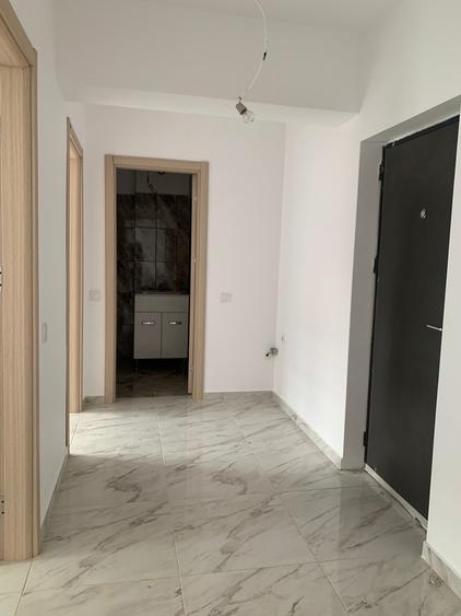 Apartament  cu 2 camere  decomandat,700 metri Șoseaua Olteniței - 9