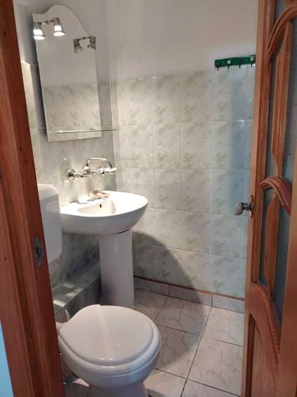 Direct proprietar inchiriez apartament 3 camere BLD. 1 Decembrie - 5