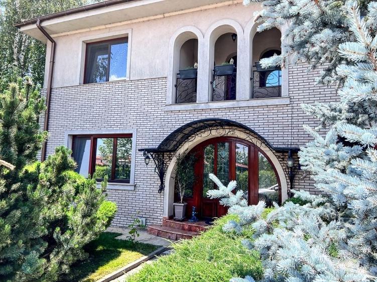 Особая вилла с садом площадью 1000 кв.м в жилом районе Куртя Домняска - 15