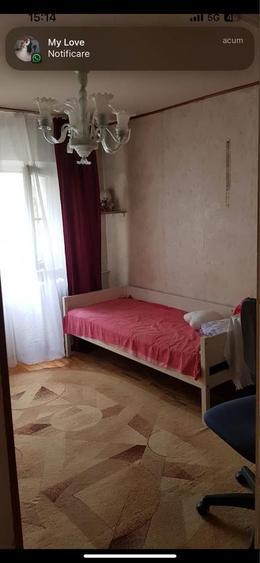 Vand apartament 3 camere.. - 1